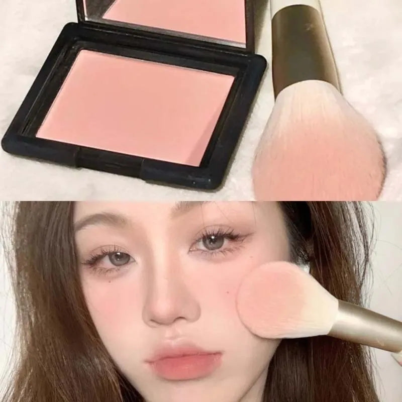 Silky Touch Monochrome Powder Blusher Natural Nude Peach Delicate