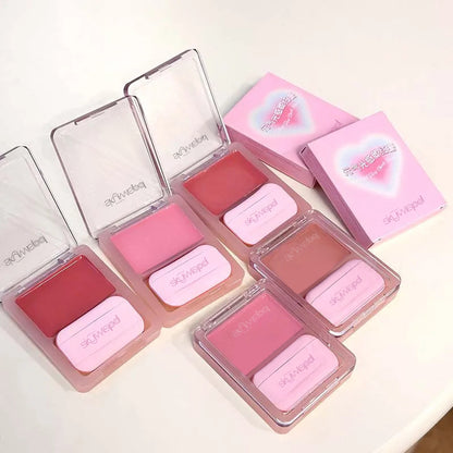 Blush with a natural light effect and pastel pink shade
