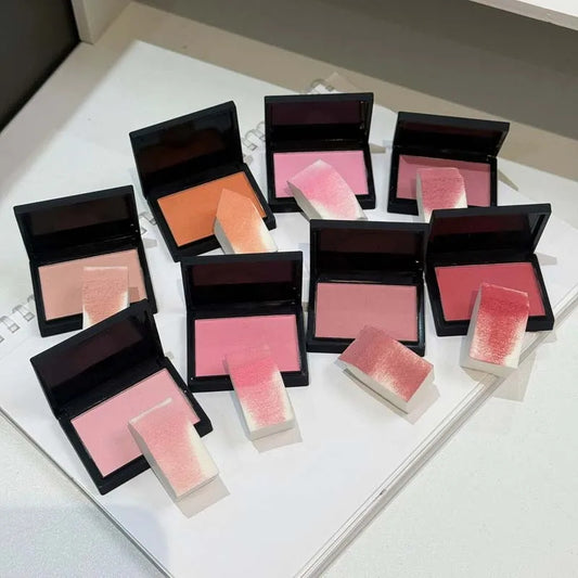 Silky Touch Monochrome Powder Blusher Natural Nude Peach Delicate
