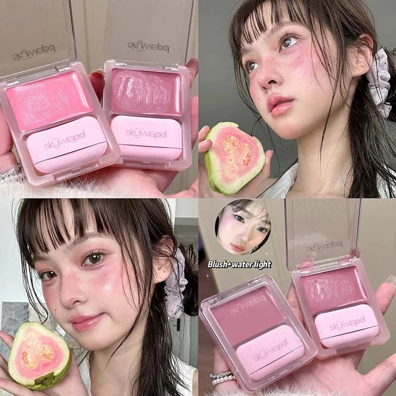 Blush with a natural light effect and pastel pink shade